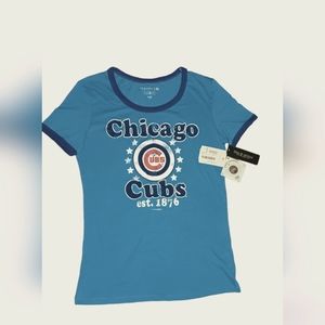 - - CHICAGO CUBS RETRO TEE by 5TH & OCEAN NWT